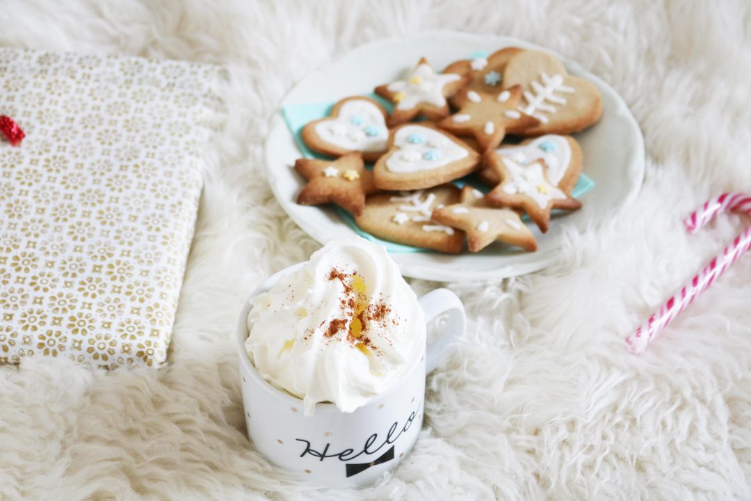Recette biscuits de noel à la cannelle et chocolat chaud maison