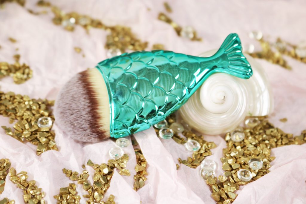 Beautiful Box "The Little Mermaid" : pinceau maquillage sirène